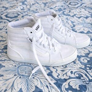 Vans Kids Size 2Y Classic White High-Top Shoes